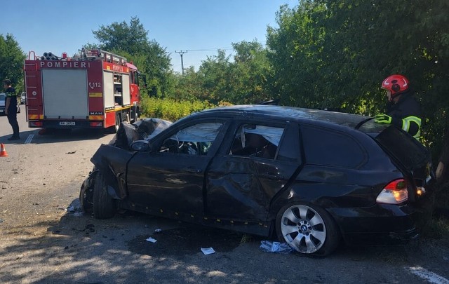 Accident grav provocat de o șoferiță din Prahova pe DN72, la Dărmănești. La fața locului intervine și elicopterul SMURD