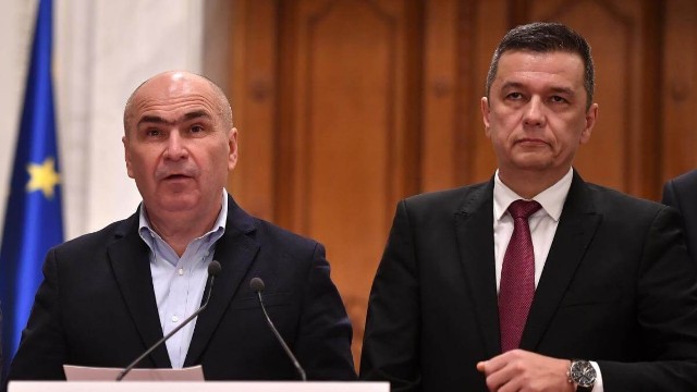 Sorin Grindeanu, președintele PSD, atac la Ilie Bolojan: „Asta nu e «greaua moștenire» – este nota de plată a austerității oarbe! Plătită de români și firmele românești, nu de cei care se aplaudă singuri pe scenă!”