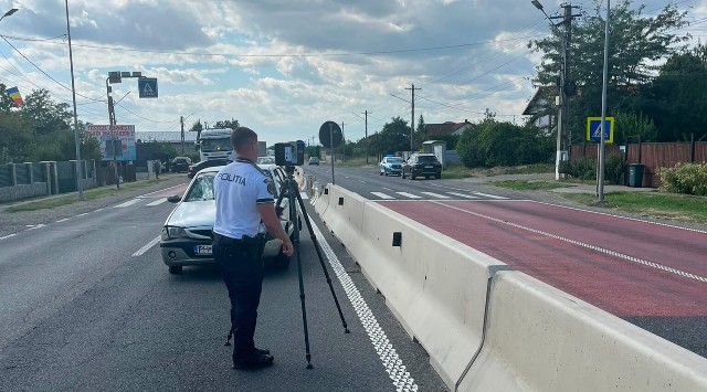 Accident rutier pe DN 1B, în Valea Călugărească. Tânără acroșată pe trecerea de pietoni
