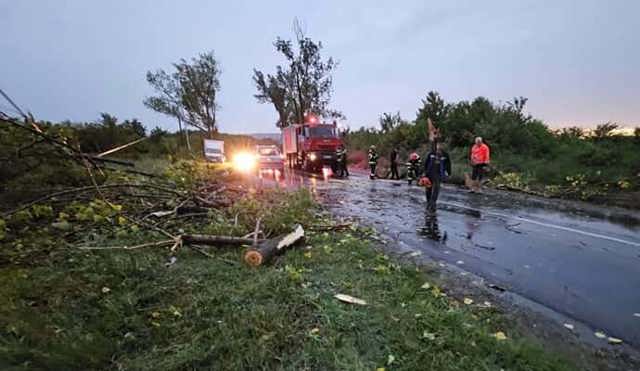 Început de săptămână sub cod galben de furtuni. Prognoza ANM pentru următoarele 48 de ore