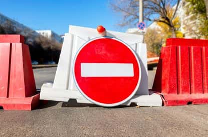 Se montează pasarelă pe DN1, la Puchenii Mari. Circulația va fi oprită pentru mai multe ore, iar șoferii trimiși pe rute ocolitoare