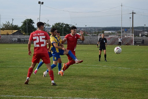 Liga a III-a, Etapa a VI-a. Prahovenii adună puncte