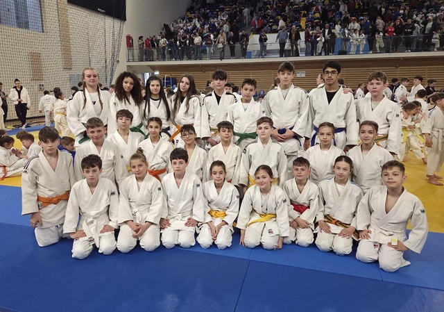 Turneu reușit la Brașov. 15 medalii pentru judoka de la CSM-CSȘ-CFR Ploiești