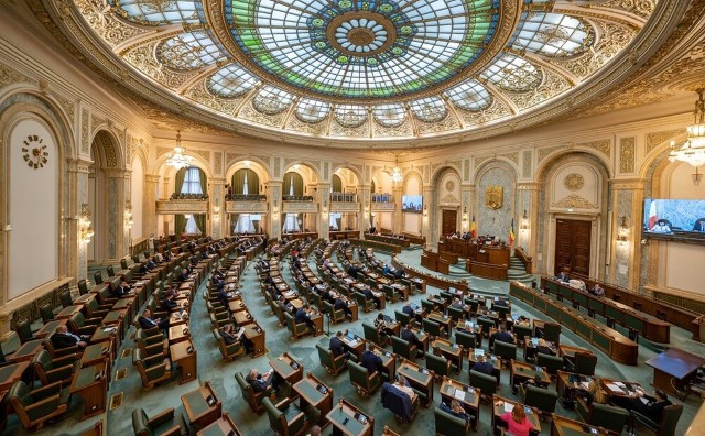 Senatul a adoptat, ca for decizional, proiectul care elimină examenul suplimentar de admitere la liceu
