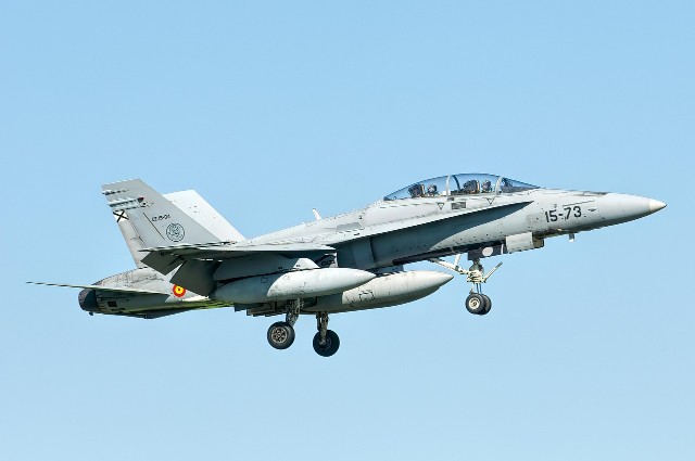 Avioane F-18 ridicate de la sol și RO-Alert în Tulcea din cauza unei ținte aeriene