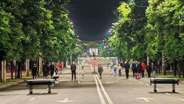 A început un nou sezon în Republica de sub Castani. Evenimentele mai întârzie, până la adoptarea bugetului