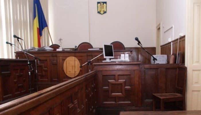 Un tânăr din Ciocănești, reținut pentru viol, a fost plasat ulterior sub control judiciar. Victima are 15 ani