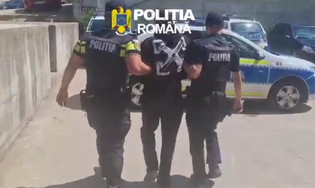 VIDEO 🎦 Prahovean reținut pentru încălcarea ordinului de protecție. Fapta, comisă, la scurt tip după stabilirea măsurii