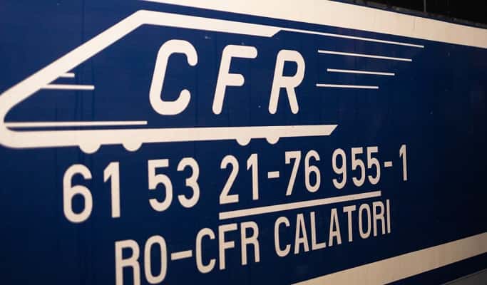 Elevii beneficiază de transport gratuit pe calea ferată și în anul școlar 2026 - 2027. Anunțul CFR Călători, privind actele necesare de la 1 octombrie