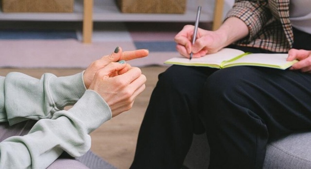 În Rusia femeile care nu vor să aibă copii sunt trimise la psiholog