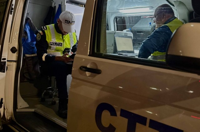 FOTO 📸 Razie în Ploiești. Polițiștii au fost însoțiți și de echipe RAR