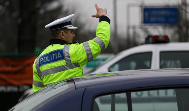 Razie a echipajelor de la Rutieră, în Ploiești. Polițiștii sunt cu ochii pe pietoni