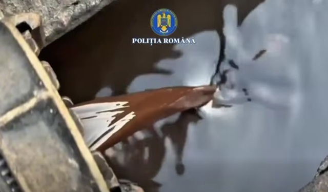 Deșeuri periculoase în pârâul Dâmbu. Detalii din dosarul în care s-au făcut arestări au fost publicate de procurori