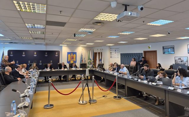 VIDEO 🎦 Bugetul Ploieștiului pe 2026, adoptat după ore întregi de consultări și negocieri