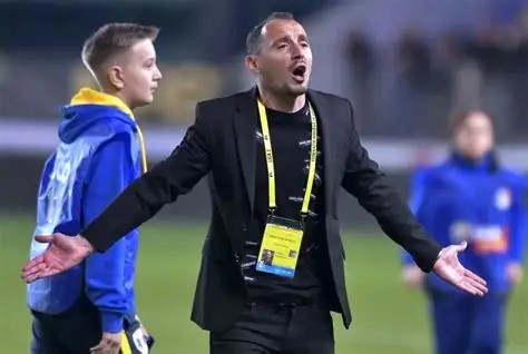 Speranțe înaintea ultimei etape. Petrolul negociază cu investitori italieni