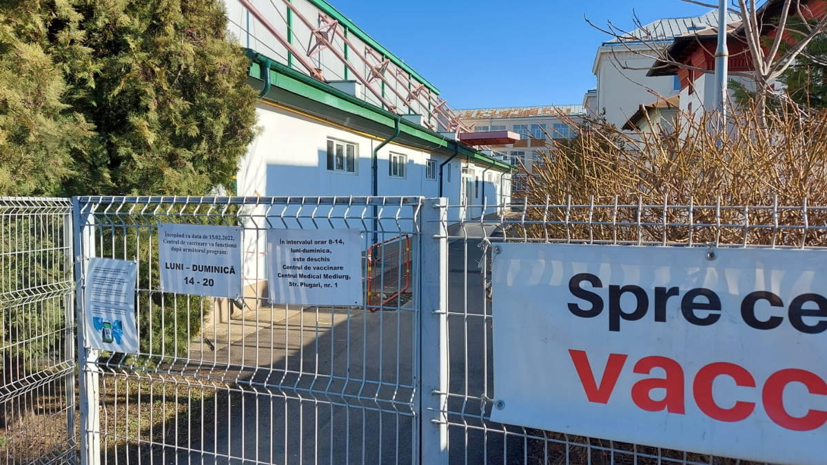 Un singur centru de vaccinare mai rămâne deschis în Prahova